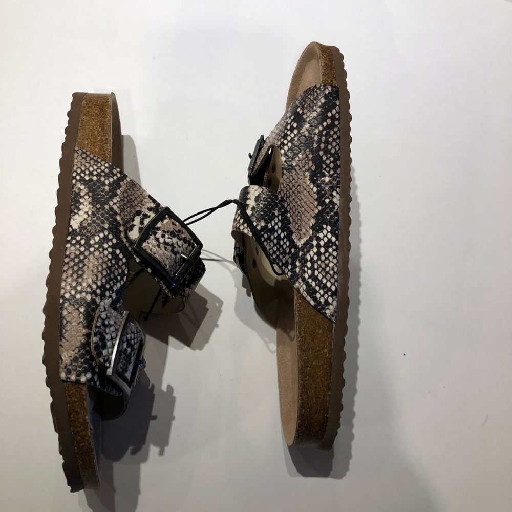 Madden girl snake print sandals sizes 9-11 NWOB - Picture 2 of 6